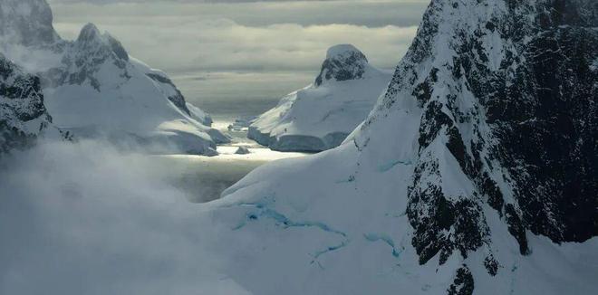 细思极恐！南极洲突然升温35度究竟是怎么回事？