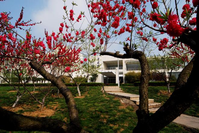 南师大15年学科布局终落子：微生物学冲进ESI全球前1%(图9)